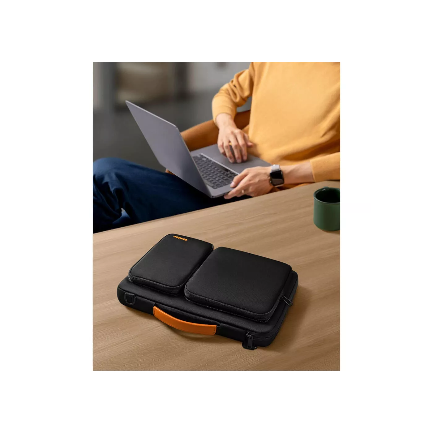 Tomtoc Defender-A42 13.5-14' Laptop Briefcase Black