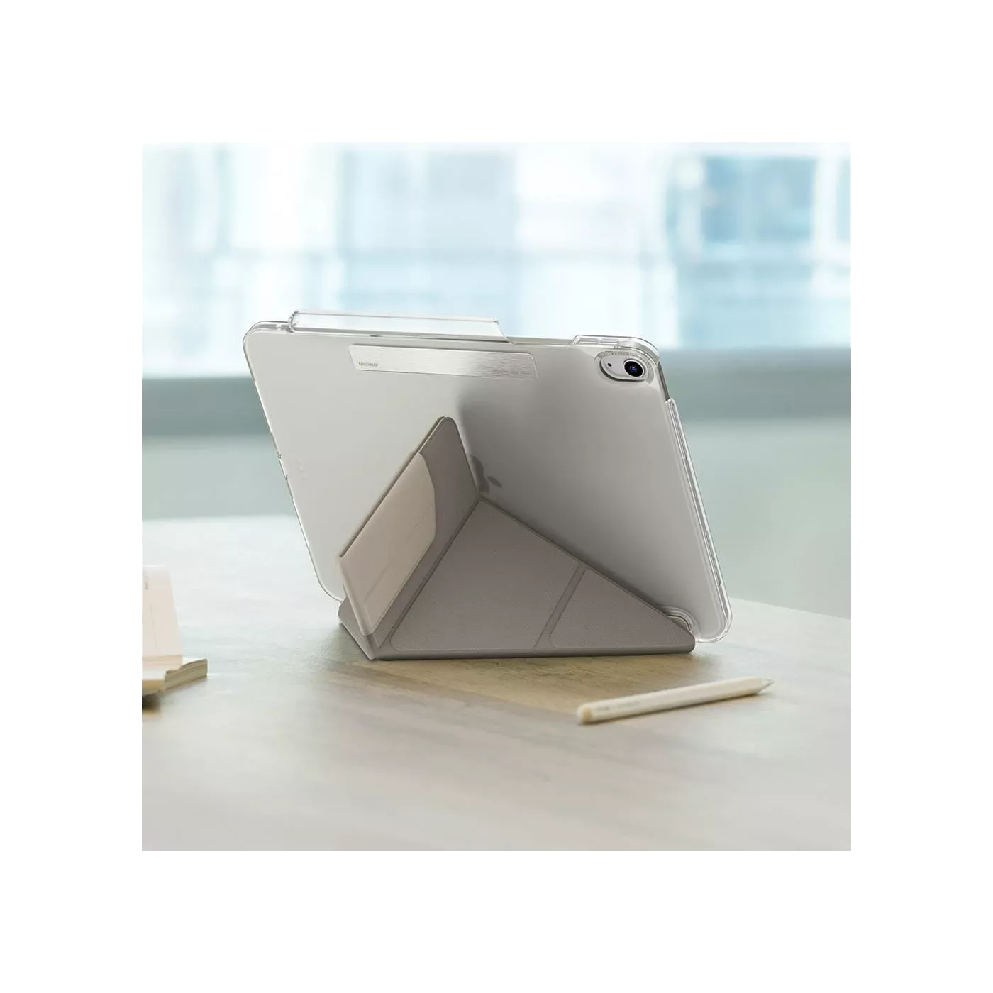 Uniq Camden Click Case for iPad Air