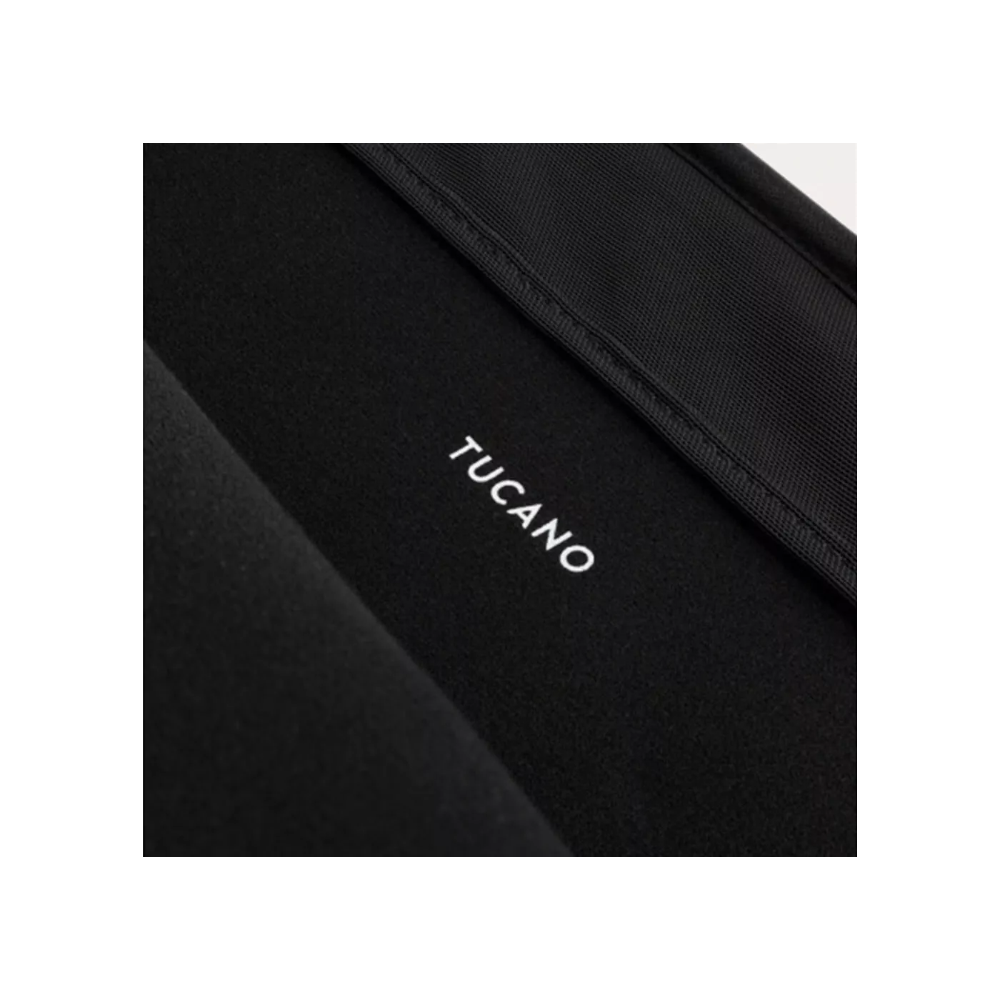 Tucano Velluto 13-inch MacBook Sleeve - Pink