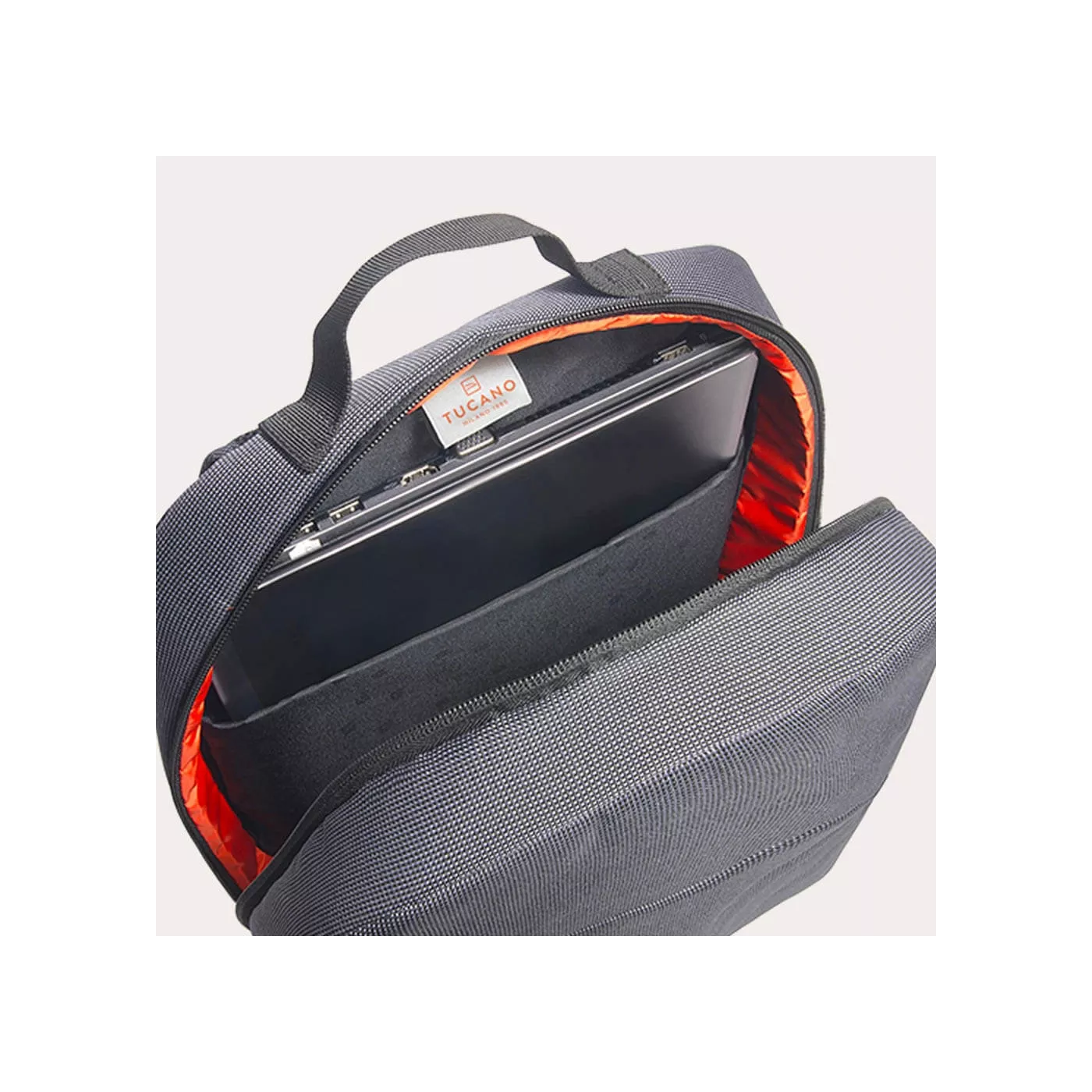 Tucano MacBook Pro 16-inch loop Backpack