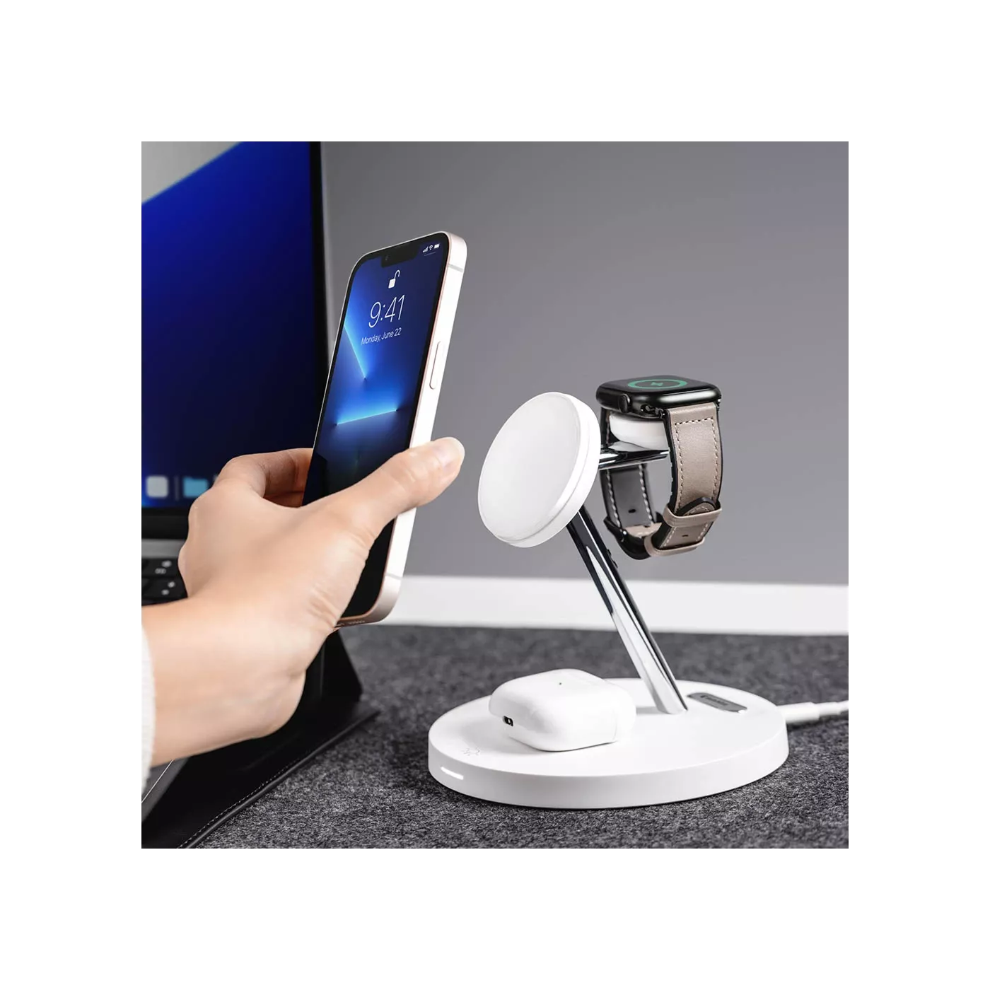 MagEasy MagPower 3-in-1 Magnetic Wireless Charging Stand 15W