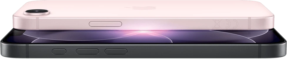 جهاز iPhone&nbsp;17e، الجهة الجانبية والجزء الخارجي الخلفي في الوضع الأفقي، لون زهري ناعم، جهاز iPhone&nbsp;17e، الجهة الجانبية والجزء الخارجي الأمامي في الوضع الأفقي، لون أسود