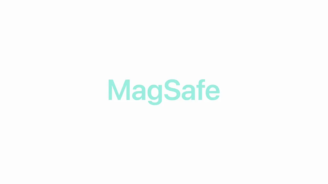 iPhone 12 mini Leather Sleeve with MagSafe — فيديو المنتج